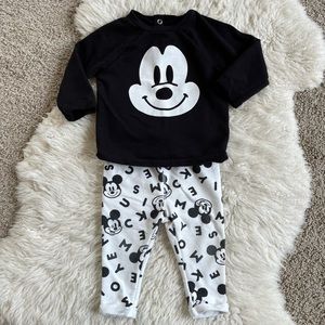 Jumping Beans Mickey Disney Sweatsuit 9 mo
